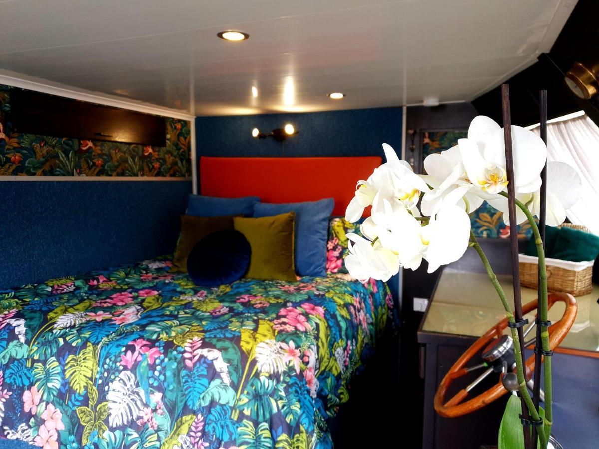Jasmine Coral Jay Boutique Boatel Ocean Village Gibraltar Exterior foto